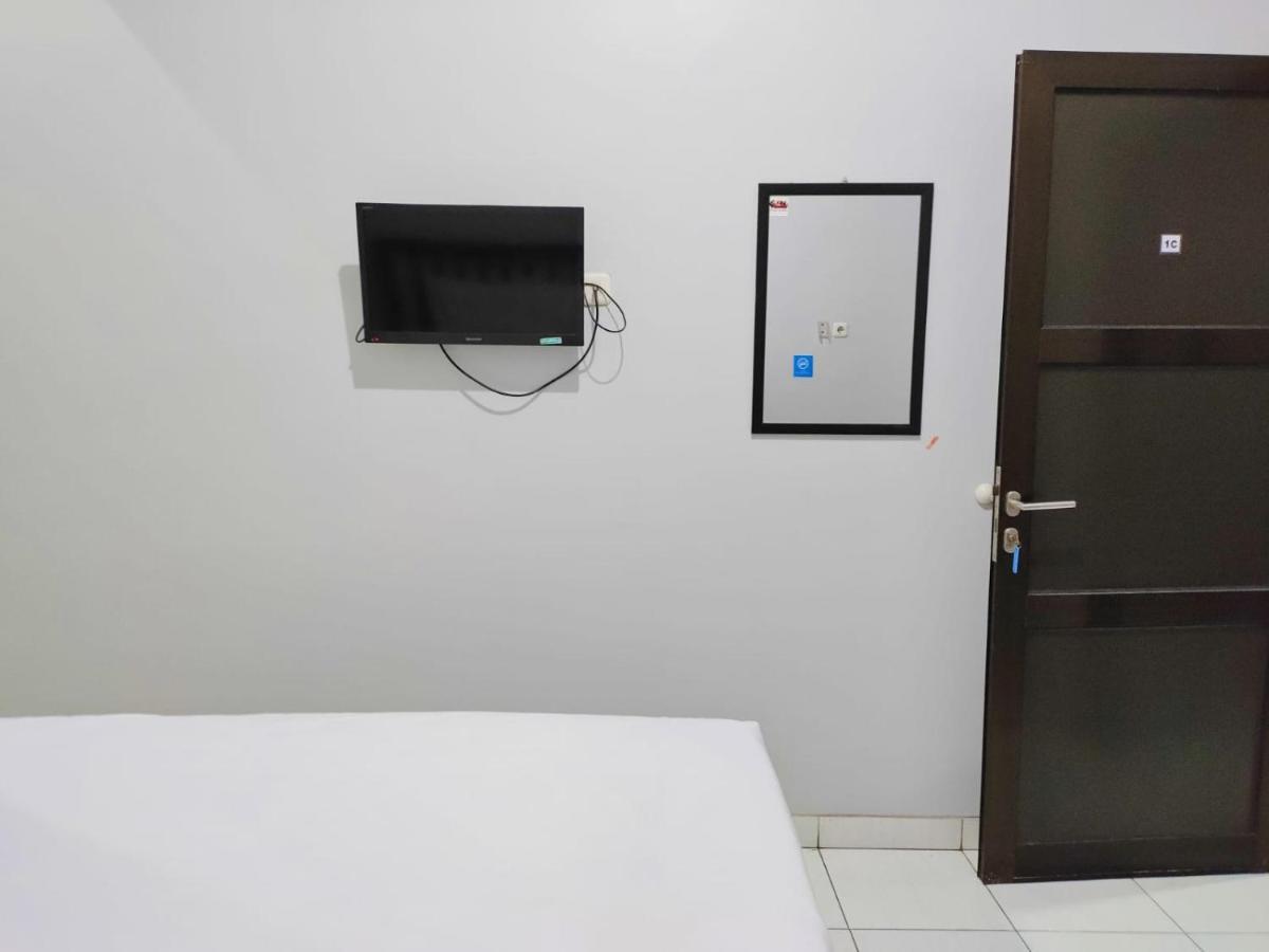Hotel Syariah Tremigo Guesthouse Cirebon Exterior foto