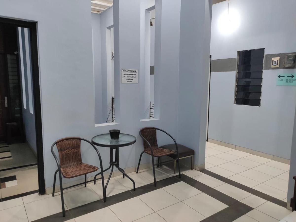 Hotel Syariah Tremigo Guesthouse Cirebon Exterior foto