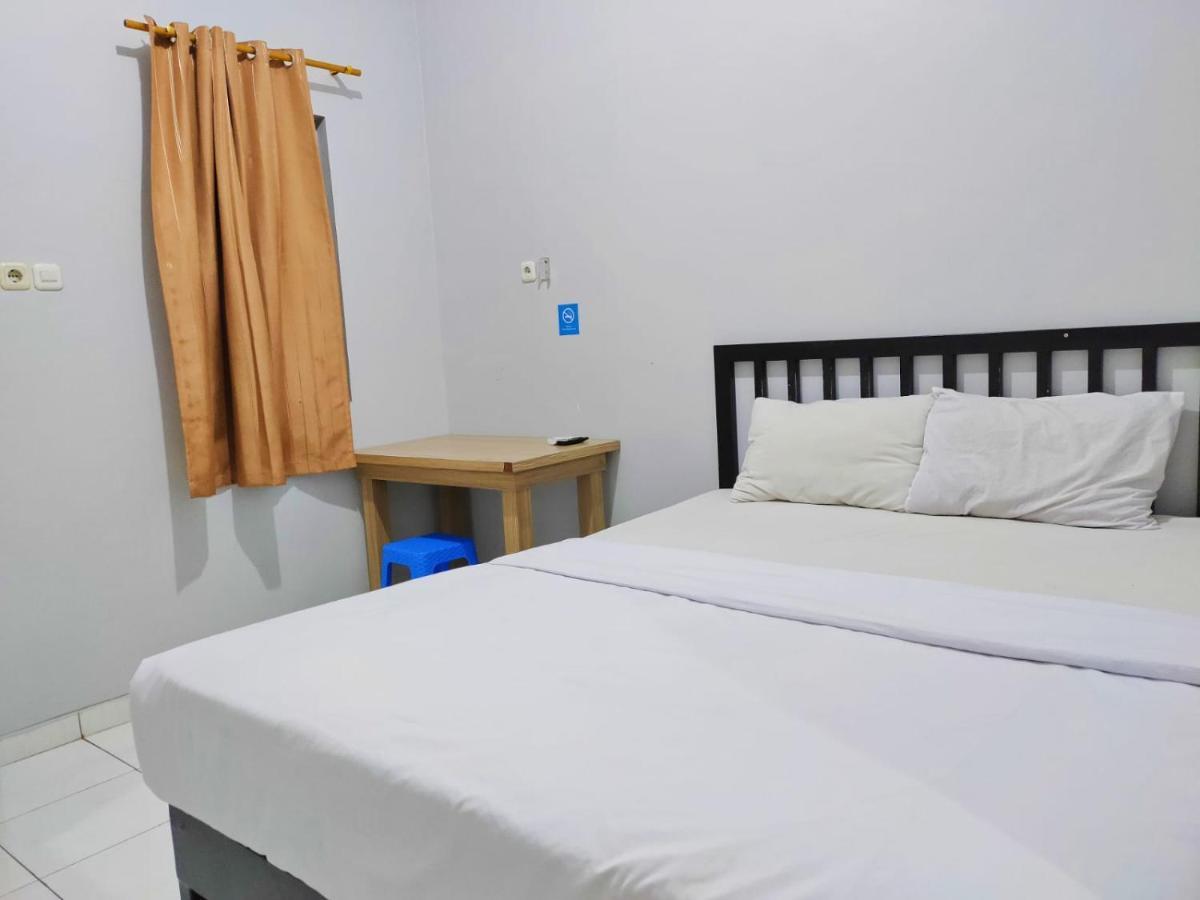 Hotel Syariah Tremigo Guesthouse Cirebon Exterior foto