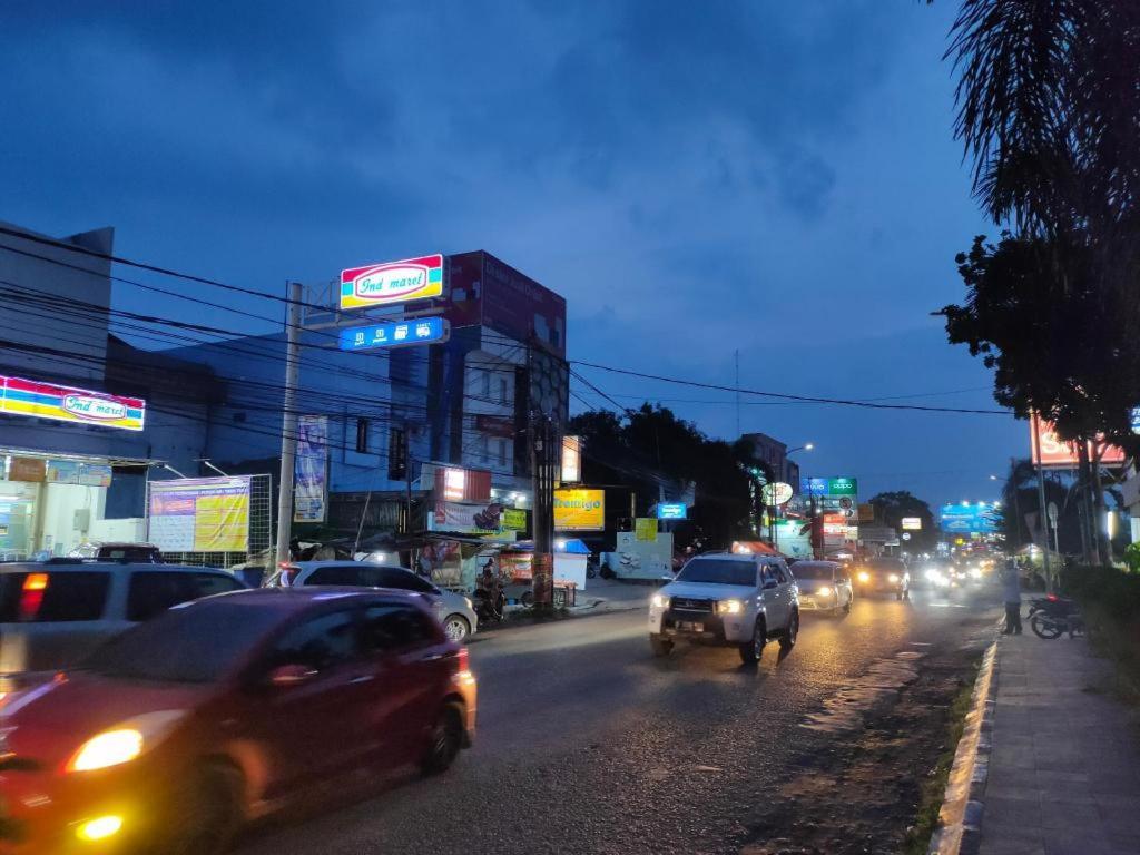 Hotel Syariah Tremigo Guesthouse Cirebon Exterior foto